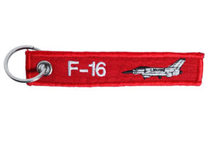 Zawieszka brelok Remove before flight z F-16 jastrząb w Polskiej Armii